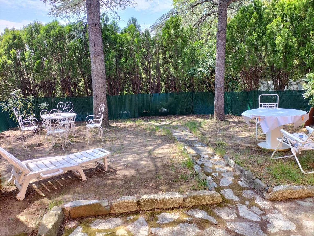 Casa Con Giardino: Varazze Esterno foto